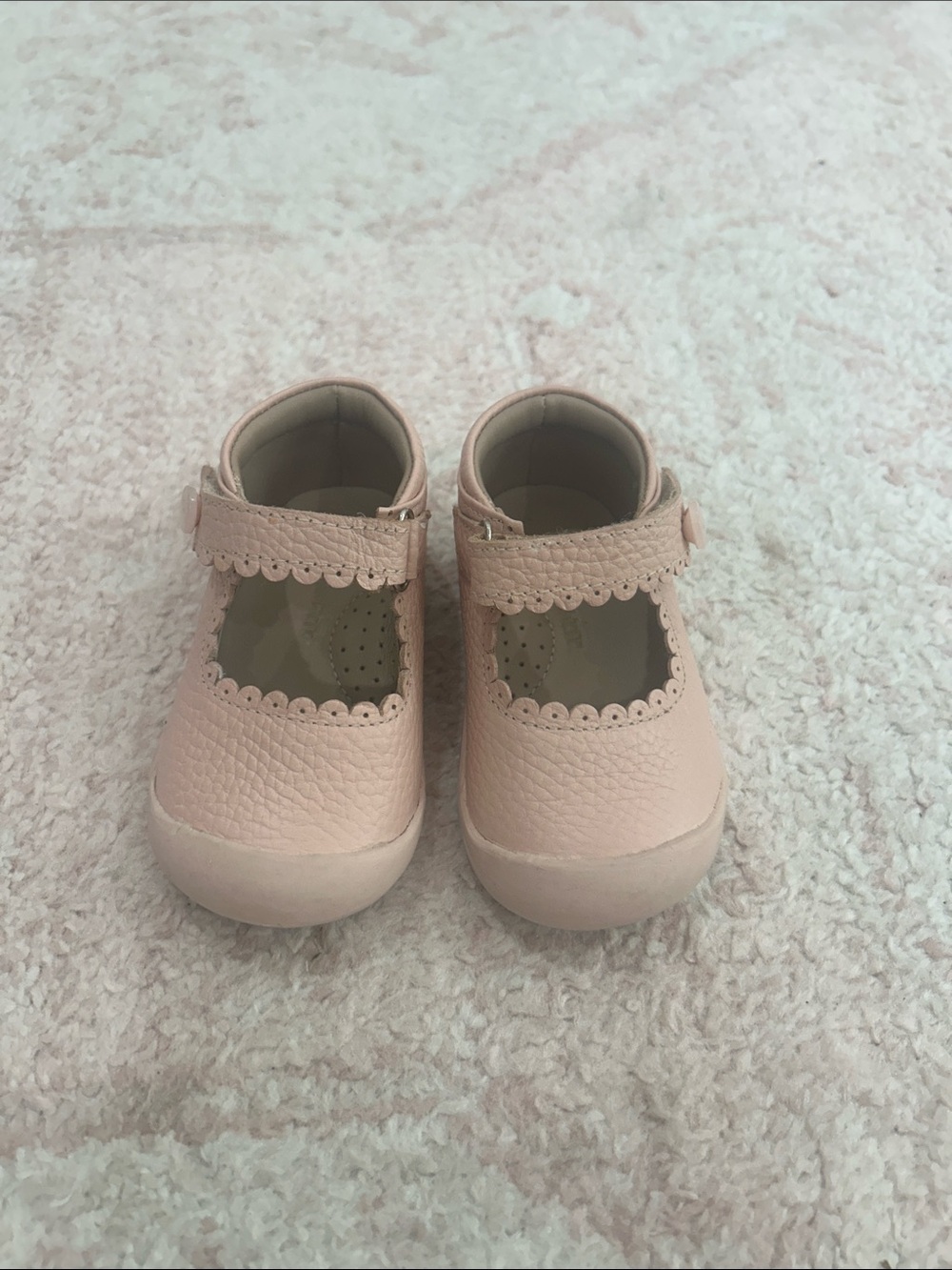 Girls Pink shoes - Soft Leather